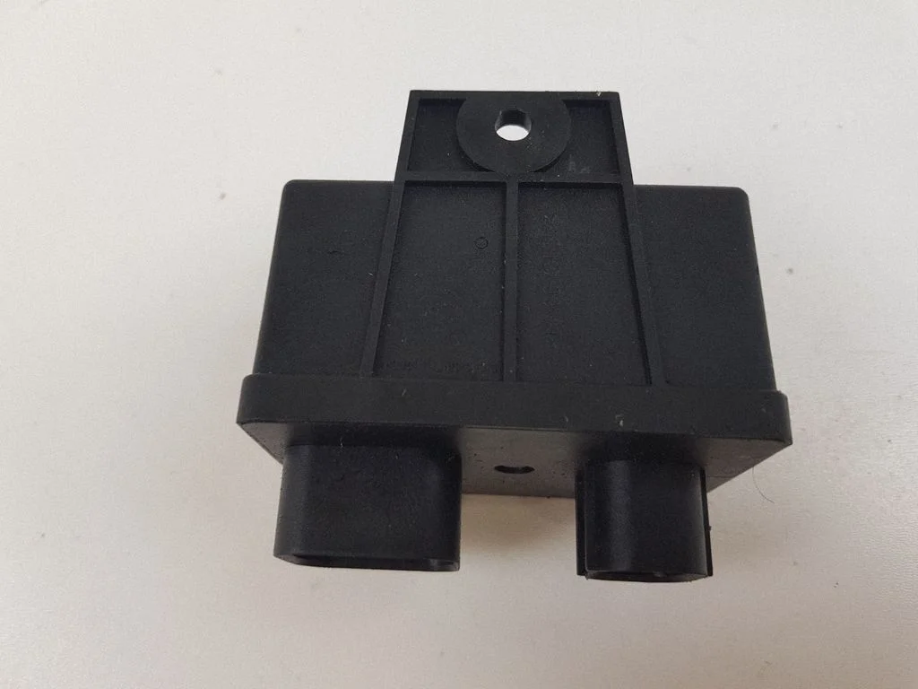 Kvēlsveču priekšuzsildes relejs 9X2Q12B533BB