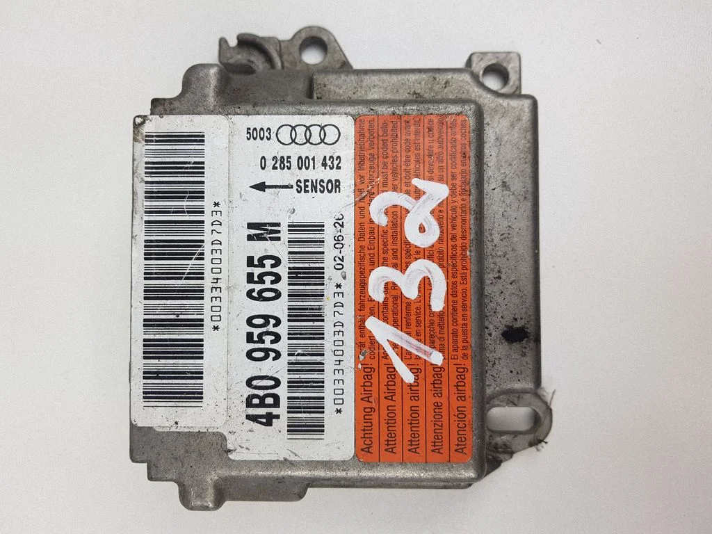 Airbag control unit/module 4B0959655M