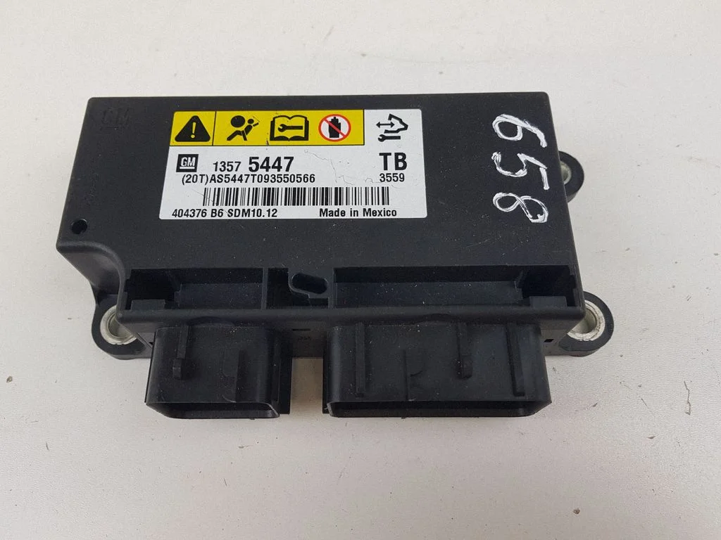 Drošības spilvenu vadības bloks – Opel Insignia A (2008-2017)