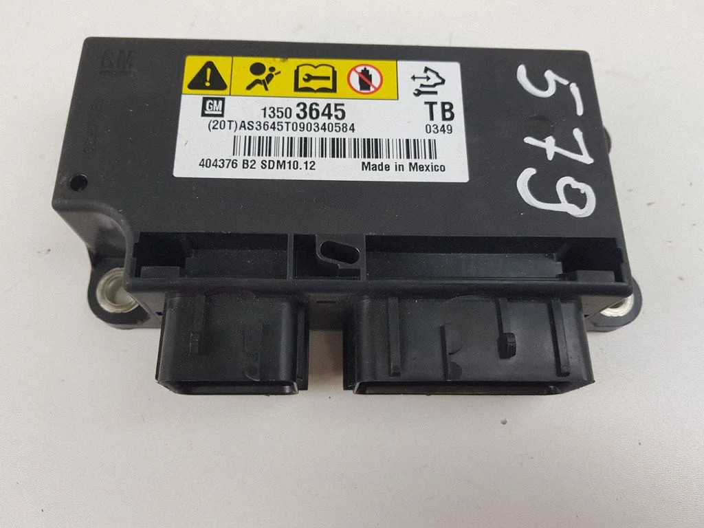 Drošības spilvenu vadības bloks 13503645TB