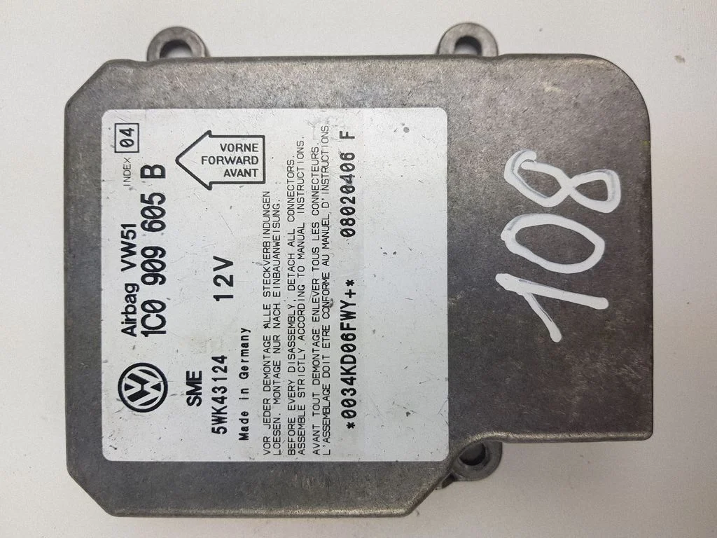 Drošības spilvenu vadības bloks 1C0909605B
