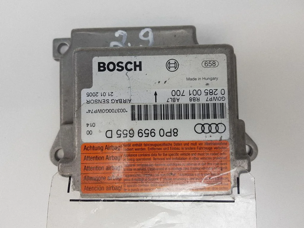 Drošības spilvenu vadības bloks 8P0959655D