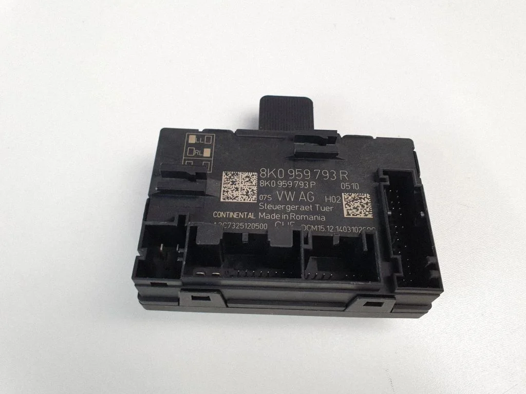 Door control unit/module – Audi Q5 SQ5 8R (2008-2017)