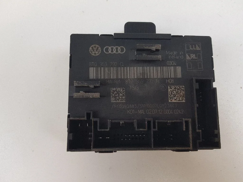 Door control unit/module 8T0959792Q