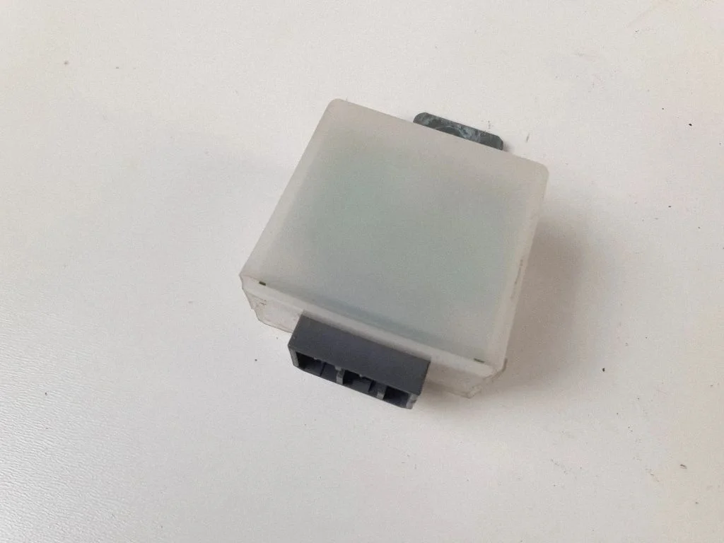 Door control unit/module 38380S1AAE310