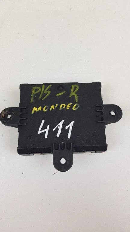 Door control unit/module – Ford Mondeo MK IV (2007-2014)