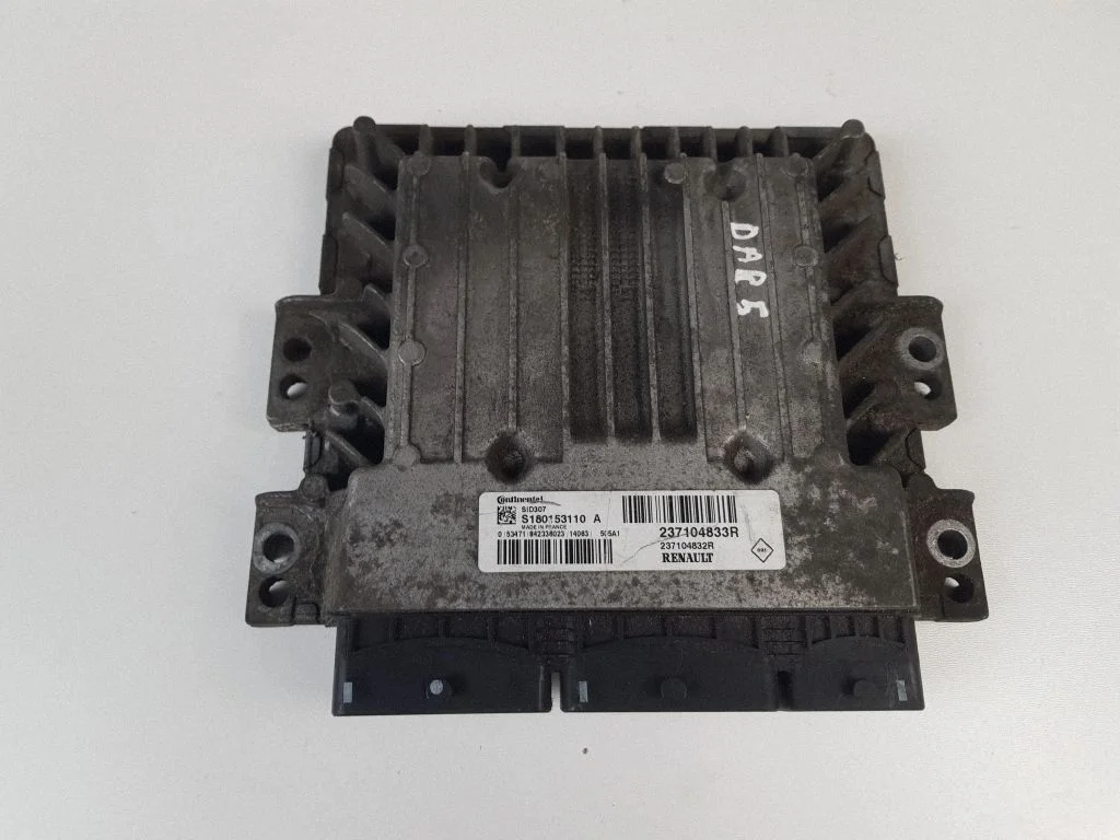 Dzinēja vadības bloks 237104833R