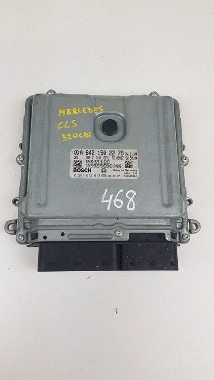 Dzinēja vadības bloks A6421502279