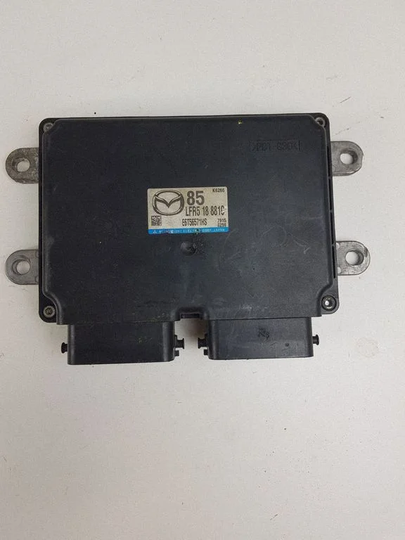 Engine control unit/module LFRS18881C