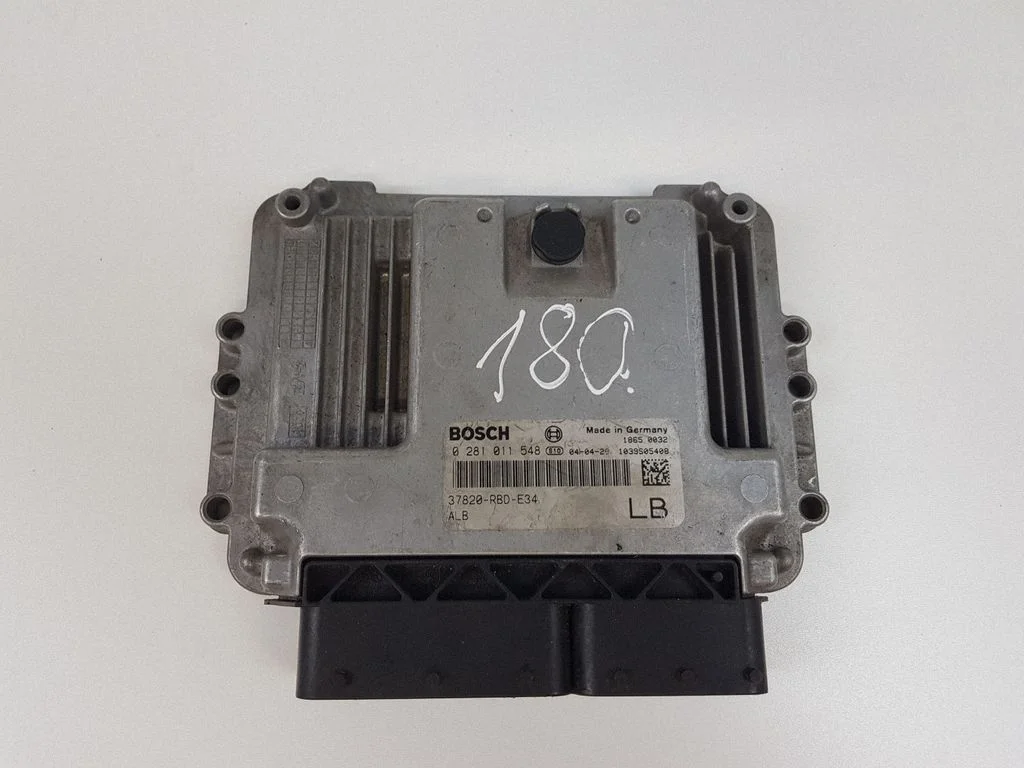 Dzinēja vadības bloks 03L906022KE
