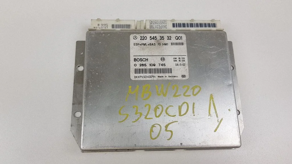 Other control units/modules 2205453532Q01