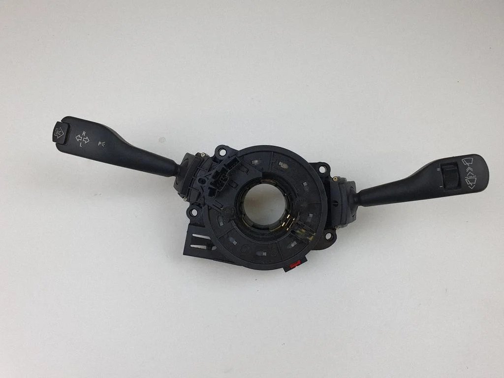 Wiper turn signal indicator stalk/switch – BMW 5 Series E39 (1996-2003)