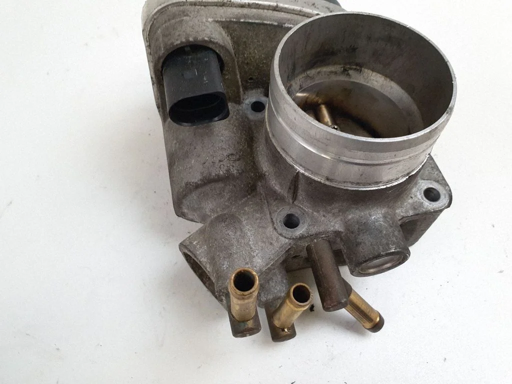 Droseļvārsts 06A133062N