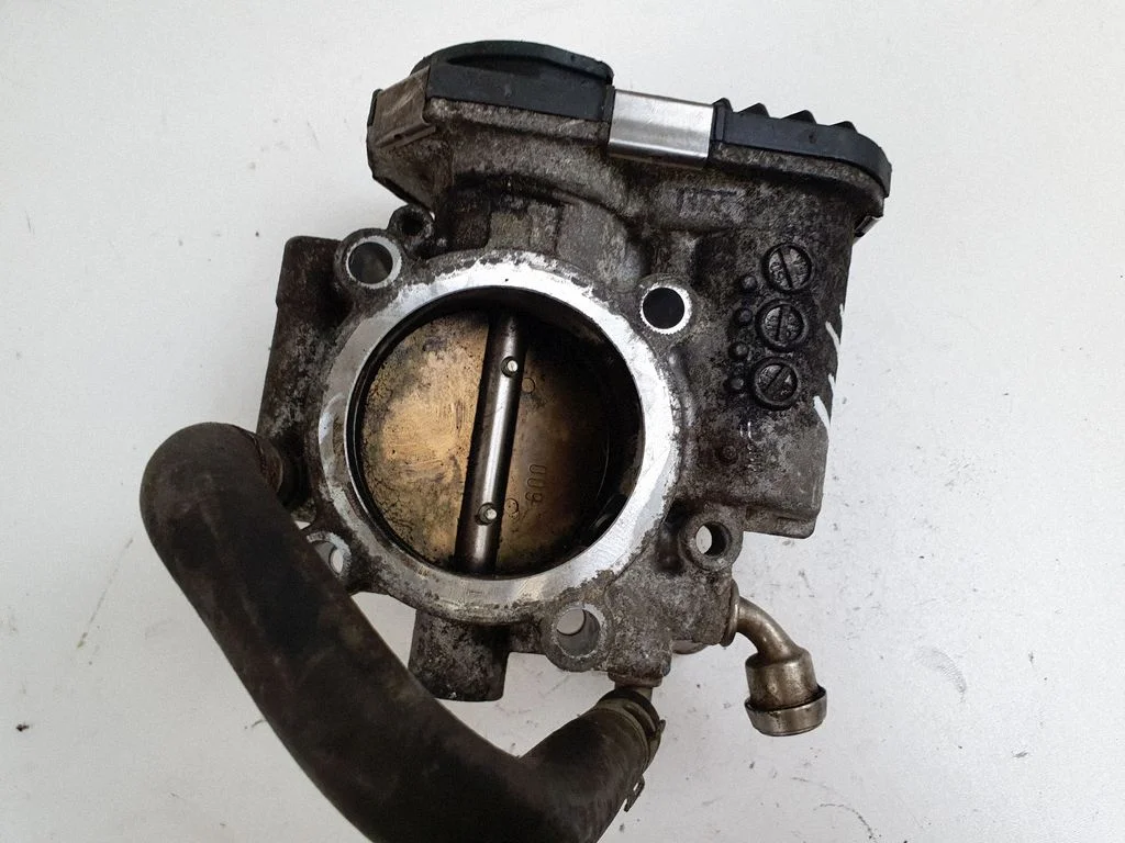 Throttle valve 55561495