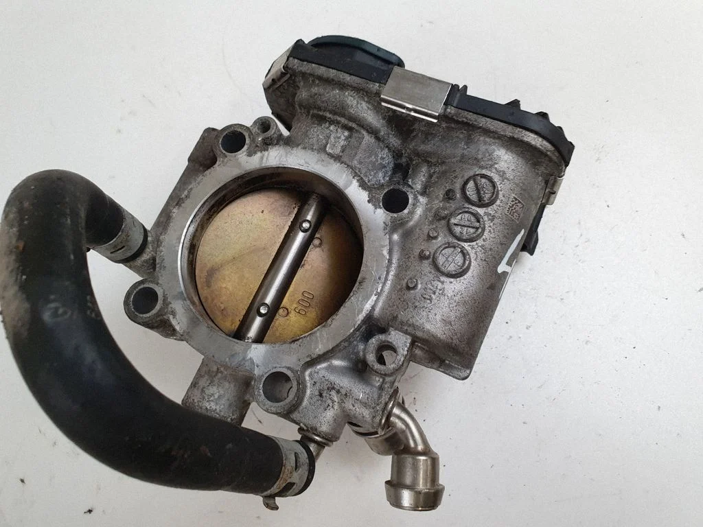 Throttle valve 55561495