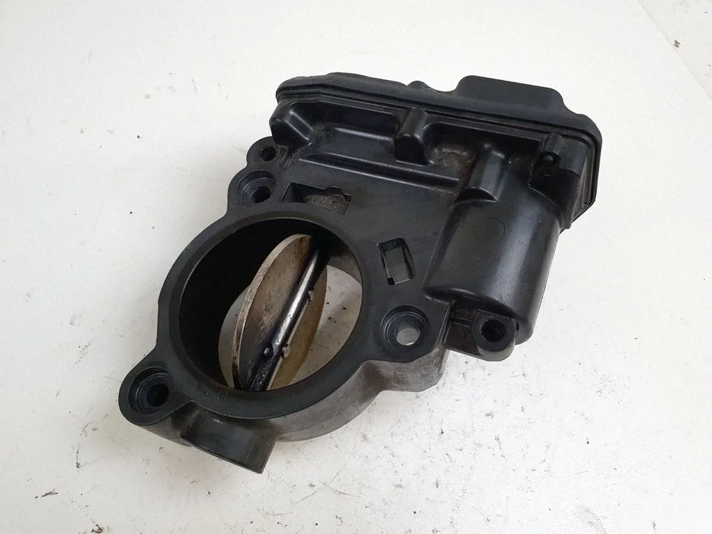 Throttle valve 1354851245206