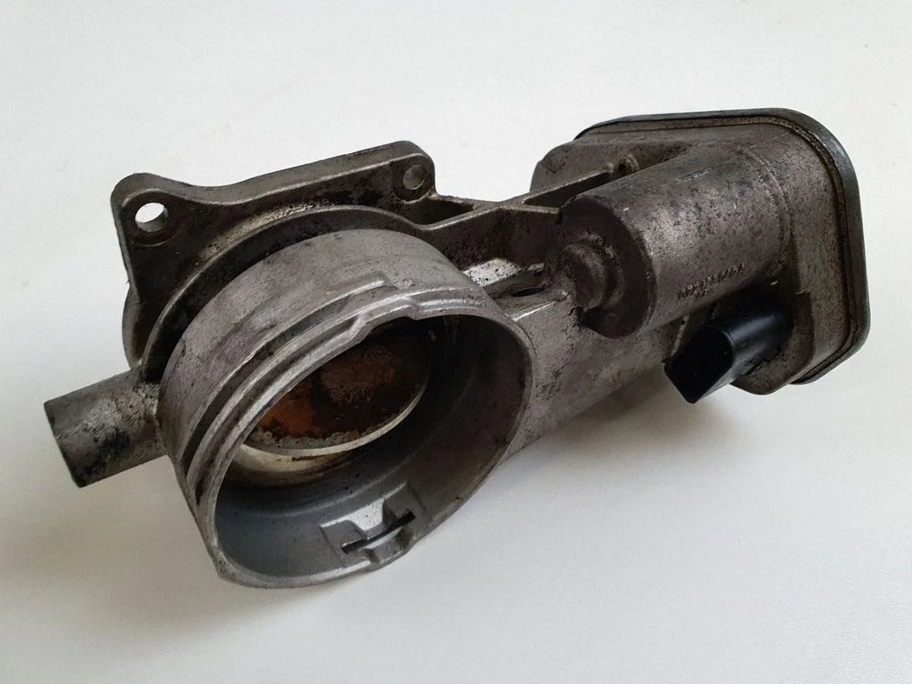Throttle valve 07Z128069A – Volkswagen Phaeton (2002-2016)