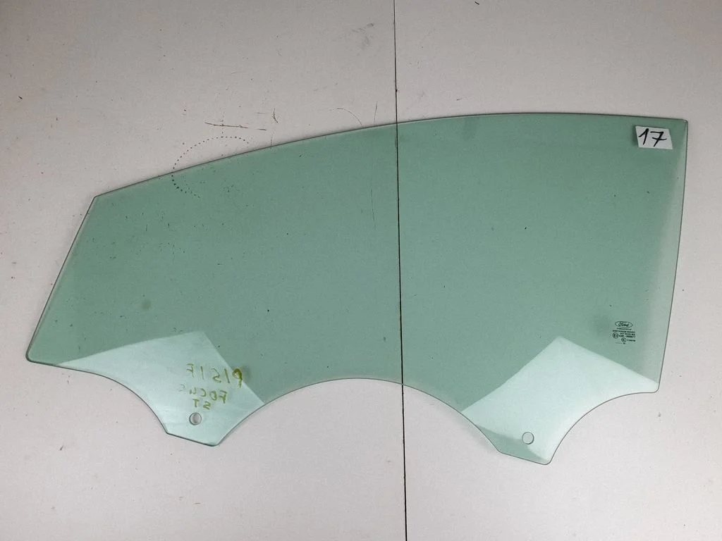 Esiukse põhiklaas (neljaukselise) 43R000677