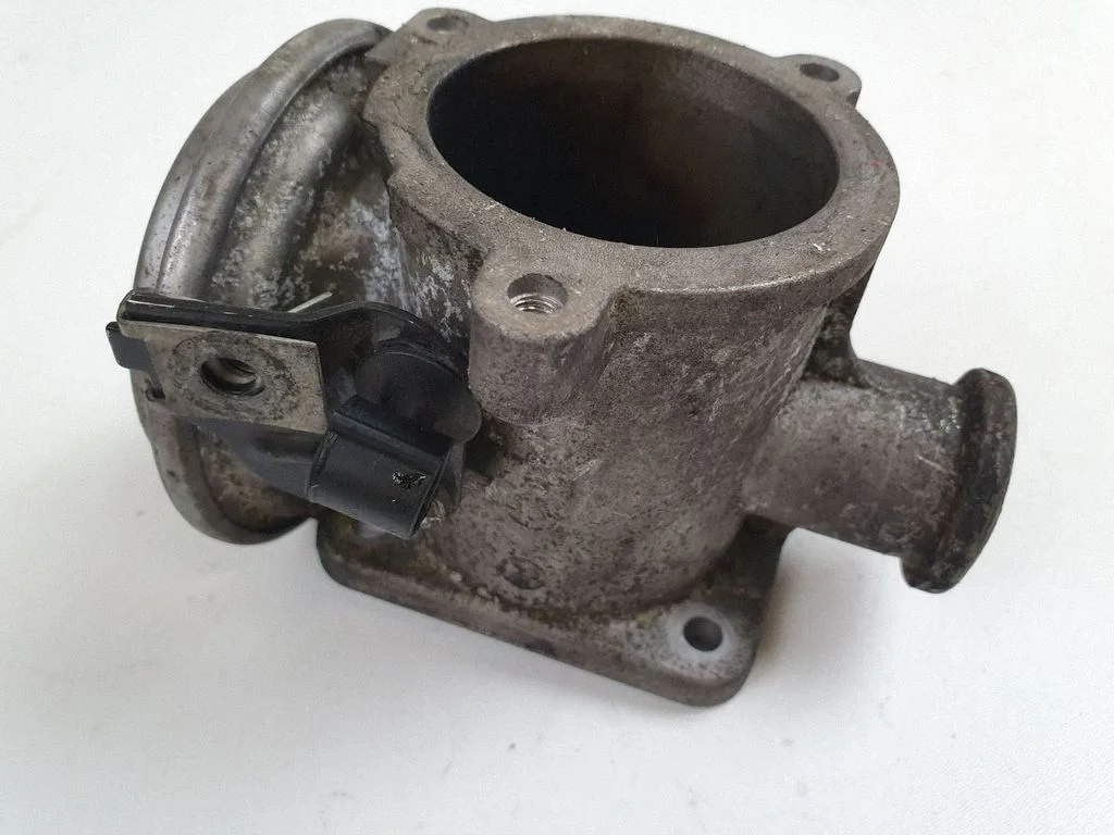 EGR valve 7804380