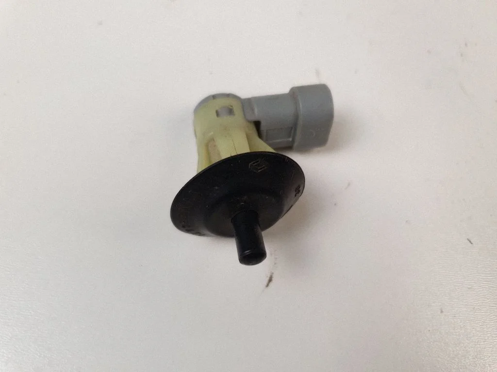 Sensor