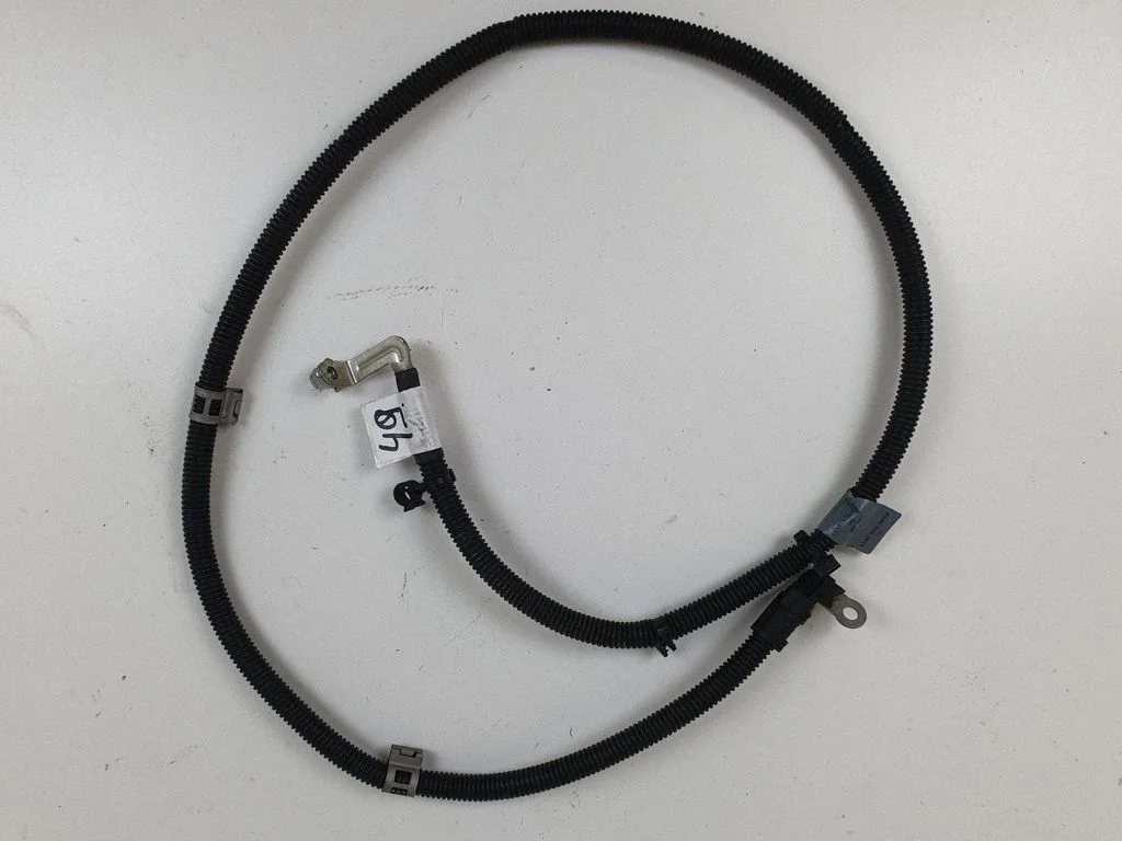 Positive cable (battery) A2465402610