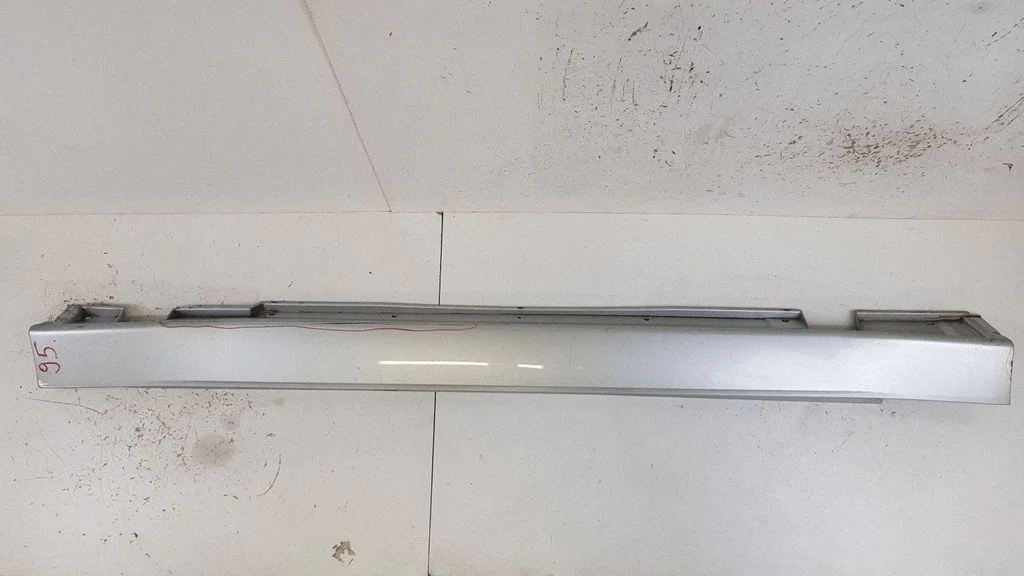 Sill 7016879