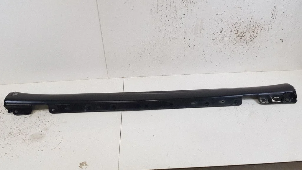 Sill A2036900640