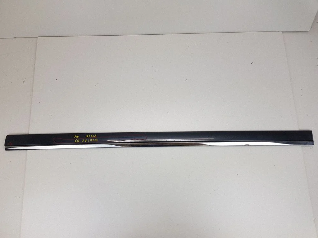 Listwa drzwi przednich 4E0853953C – Audi A8 S8 D3 4E (2002-2009)