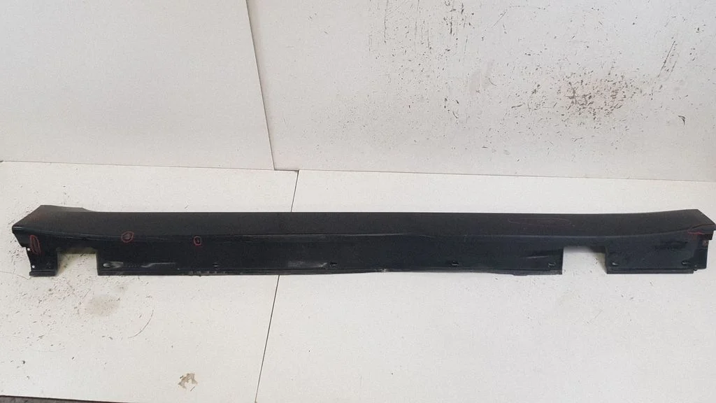Sill 7178122