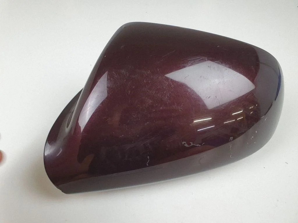 Spoguļa plastmasas apdare 4E0857507
