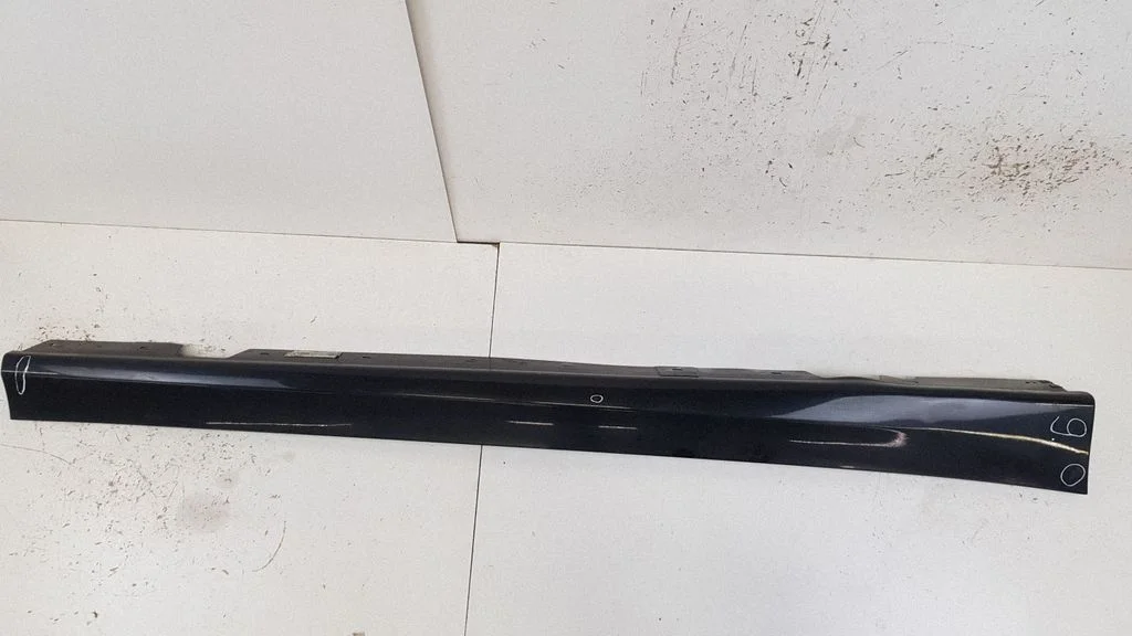 Sill 7062298