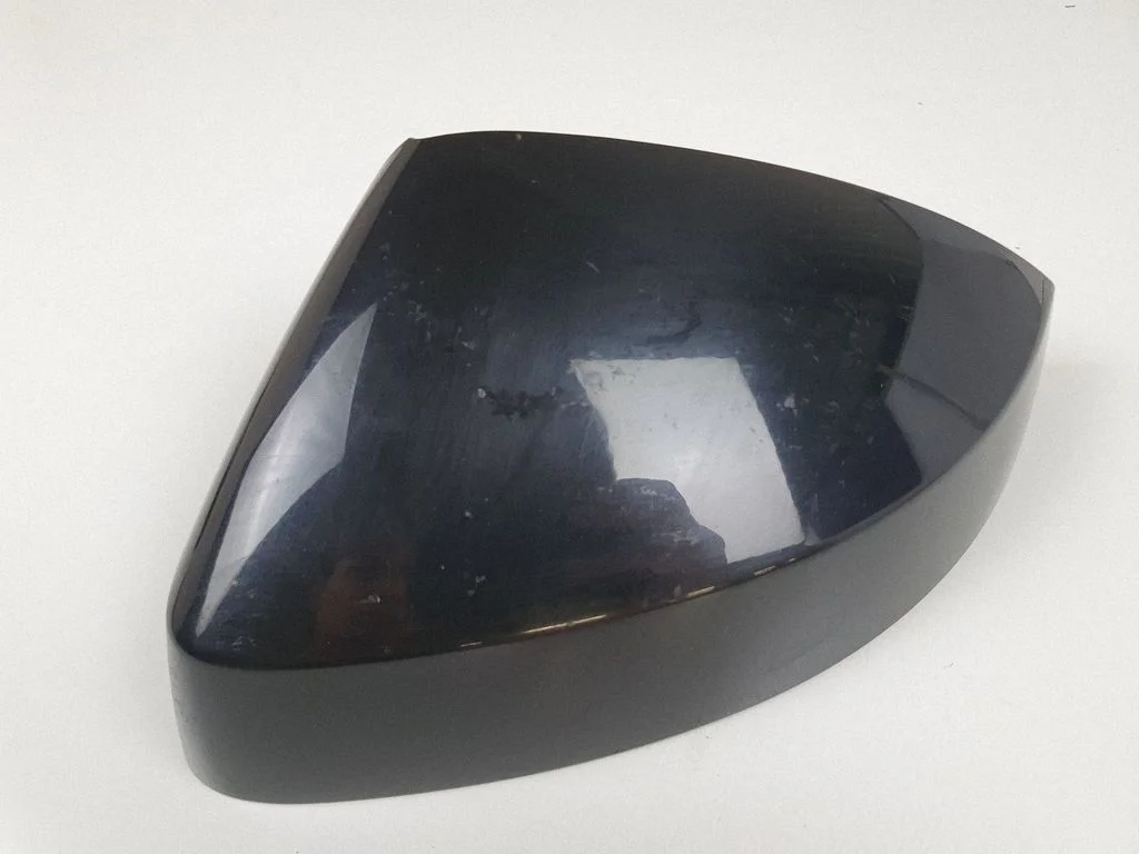 Spoguļa plastmasas apdare 8V0857527D