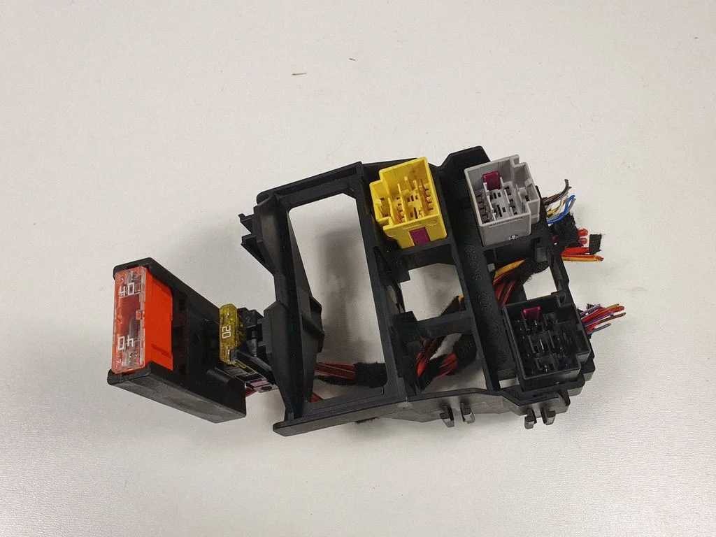 Fuse module 8K0937545B