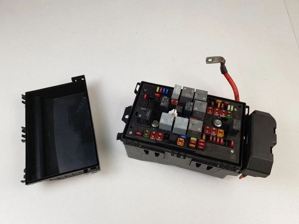 Fuse module 13449210