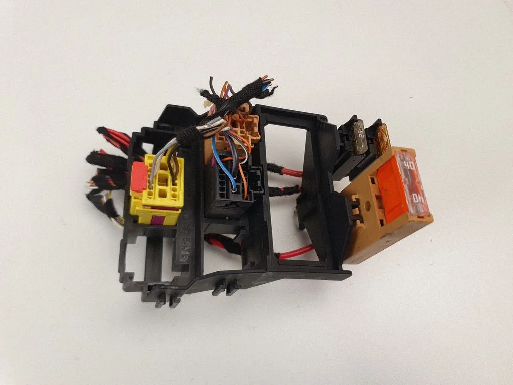 Fuse module 8K0937545B