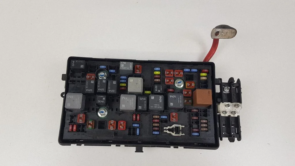 Fuse module 1327588104