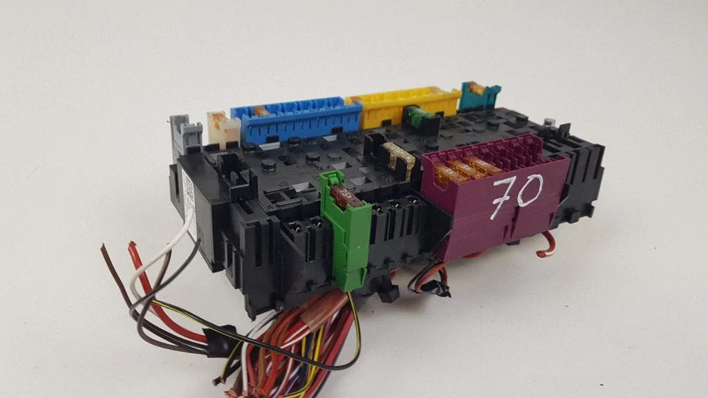 Drošinātāju bloks A2469067100