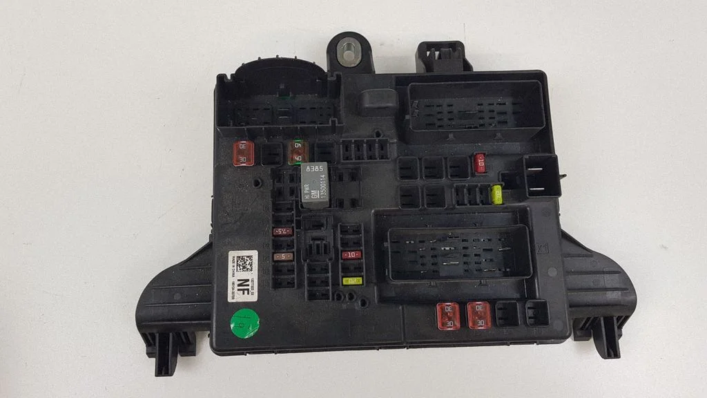 Fuse module 1327732203