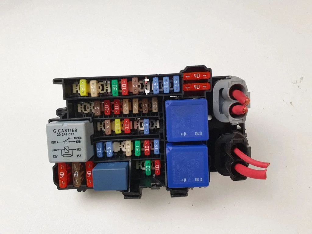 Fuse module – Renault Scenic III - Grand scenic III (2009-2016)
