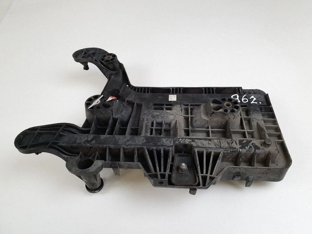 Battery tray 1K0915333C