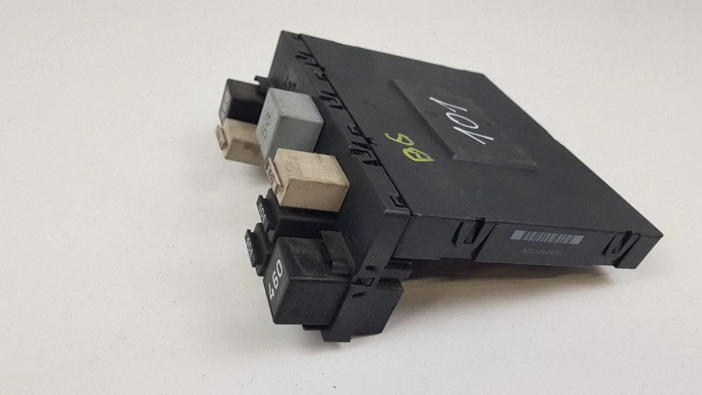 Comfort/convenience module – Volkswagen Passat B6 (2005-2010)