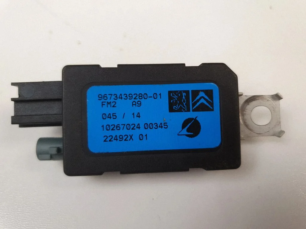 Wzmacniacz antenowy 9673439280 – Peugeot 2008 I (2013-2019)