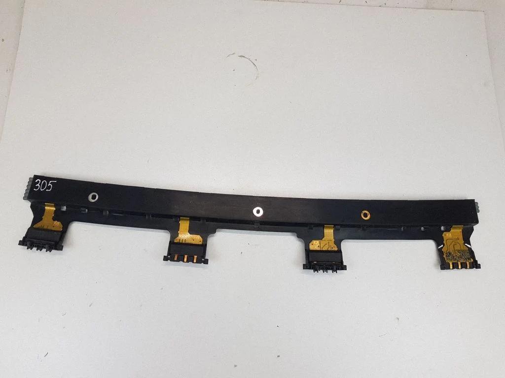 Aerial antenna amplifier 2208200189