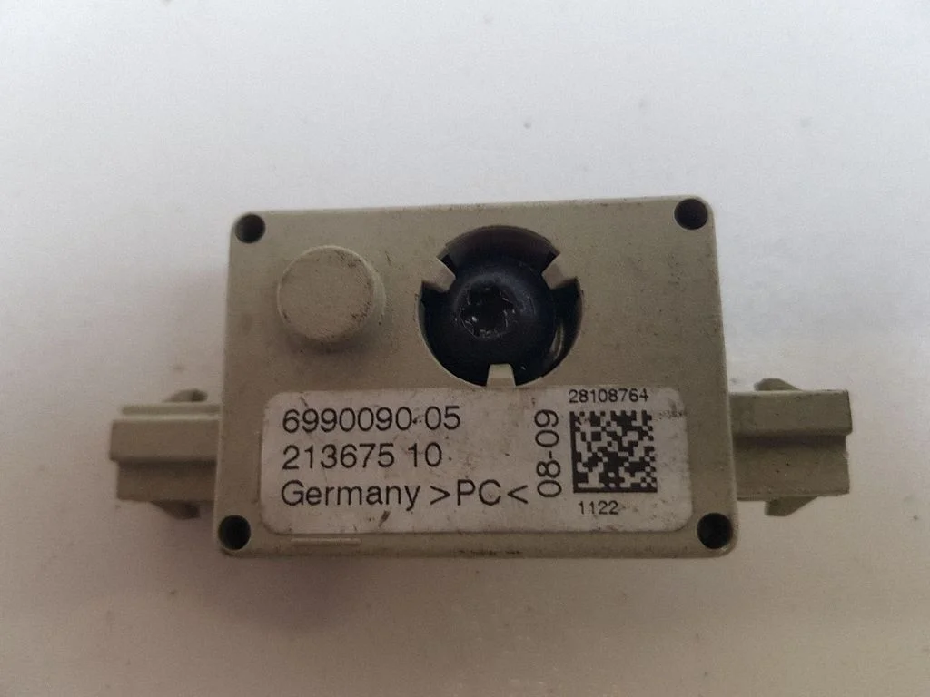 Aerial antenna amplifier 6990090