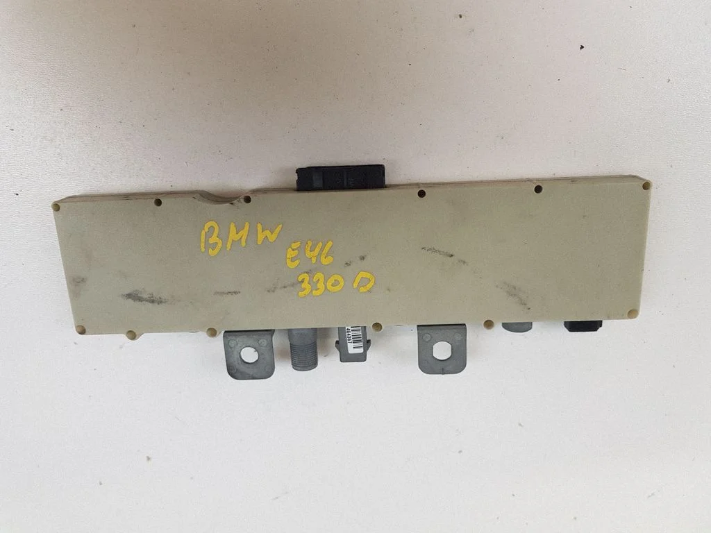 Aerial antenna amplifier 6906074