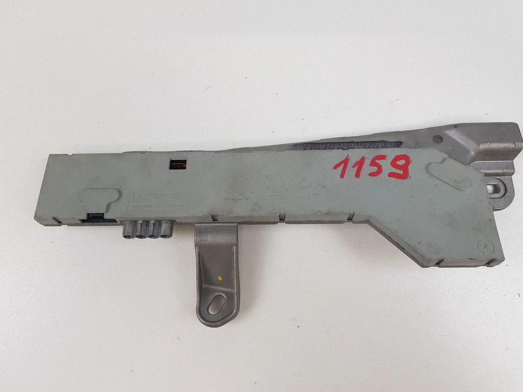 Antenas pastiprinātājs A2198200189