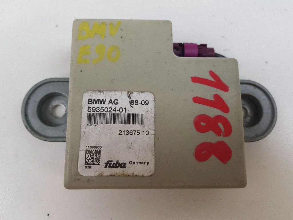Aerial antenna amplifier 6935024