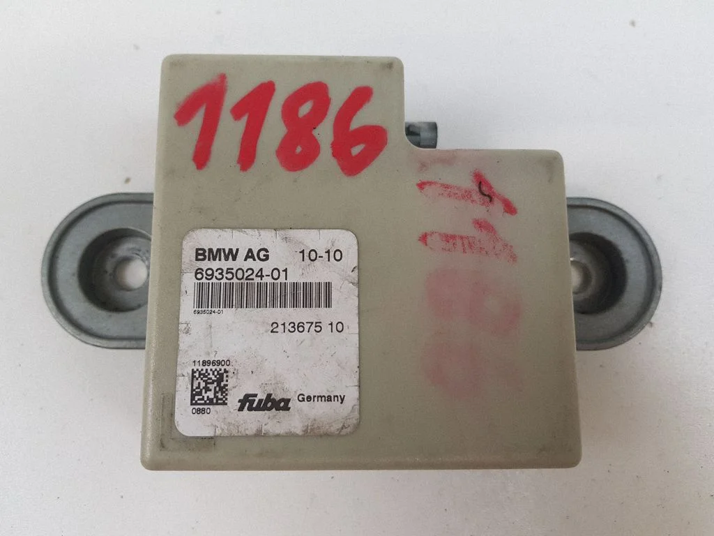 Aerial antenna amplifier 6935024