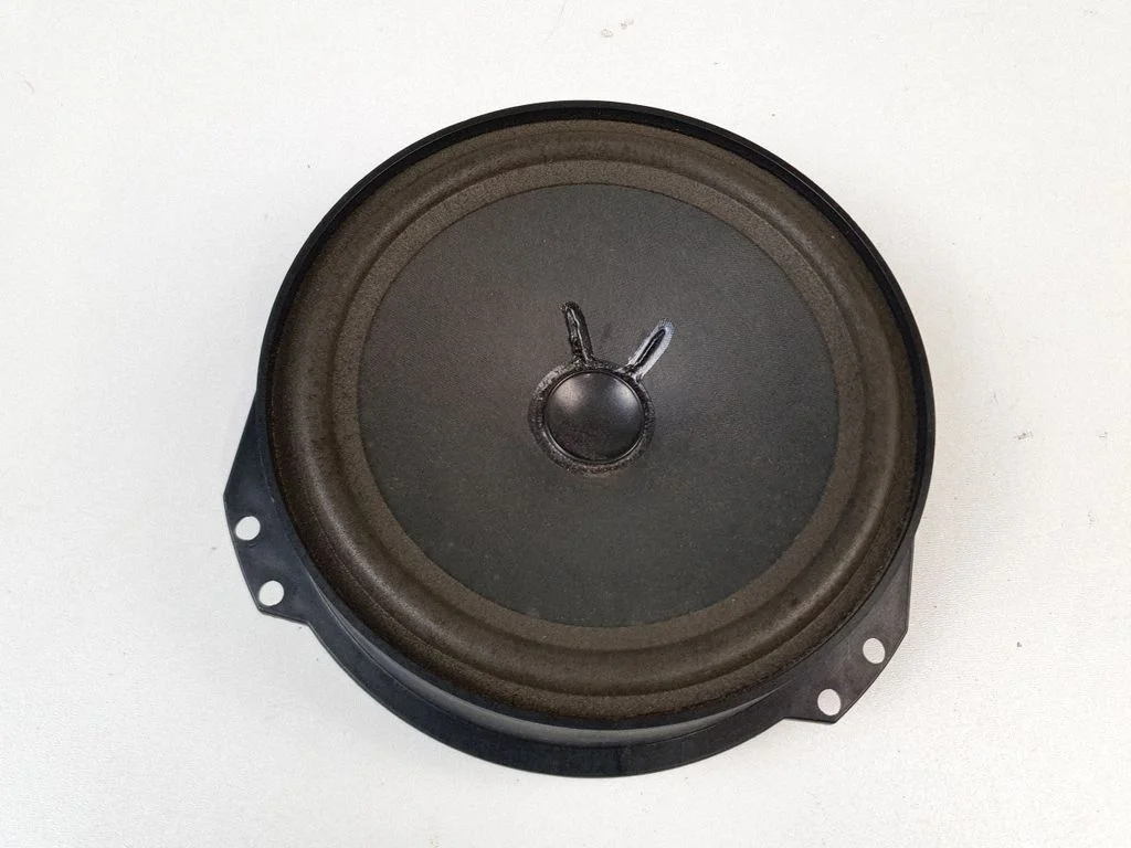 Front door speaker 8200874666