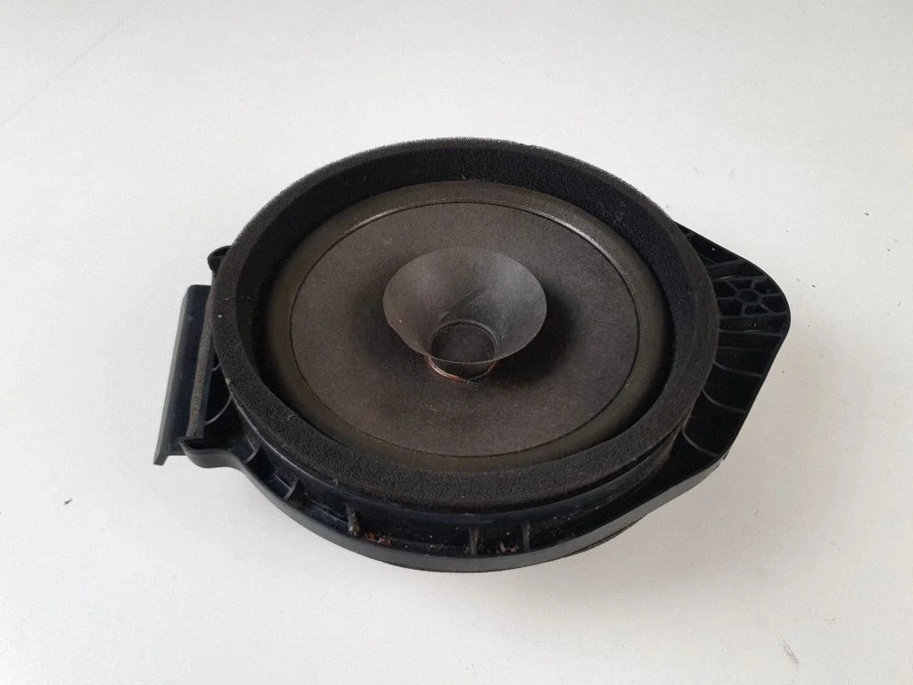 Front door speaker